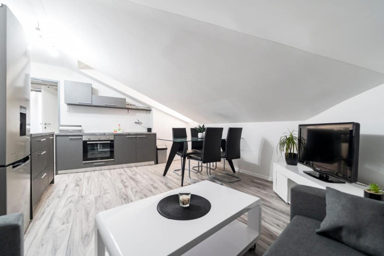 City Center Mayess Aparment Zadar Eksteriør bilde